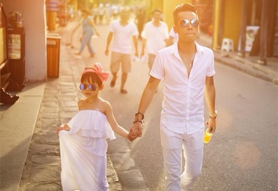 Anh 'Nam tay bo' cua ong bo Viet don than va con gai yeu hinh anh