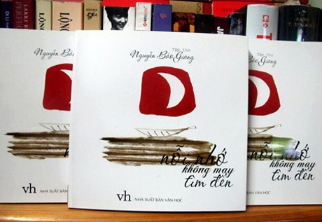 Noi nho khong may tim den - 68 bai tho tinh lang man hinh anh