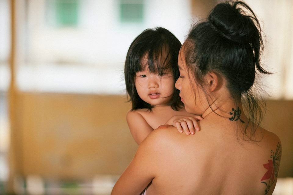 Bo anh me don than cua co gai nguoi Viet goc Duc hinh anh