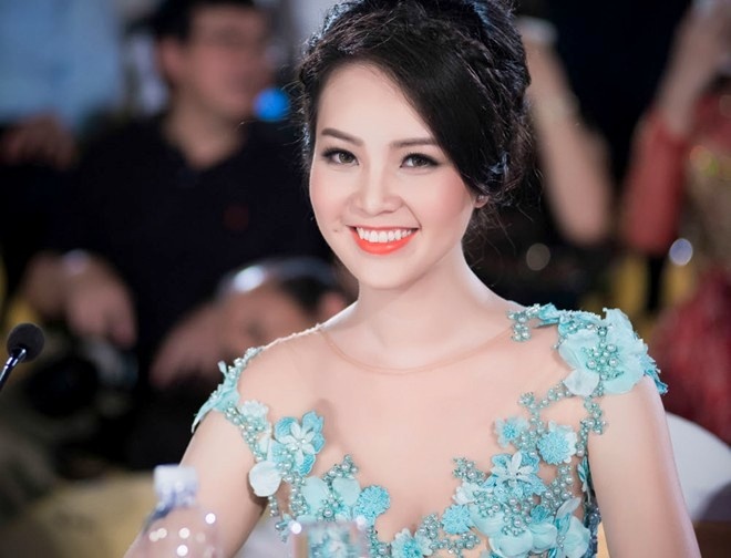 Cac the he hoa khoi DH Ngoai thuong ngay ay - bay gio hinh anh