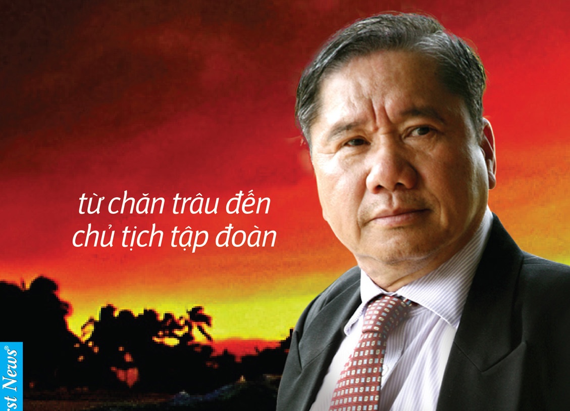 Tac gia Ho Van Trung giao luu, tang sach cho sinh vien Hue hinh anh