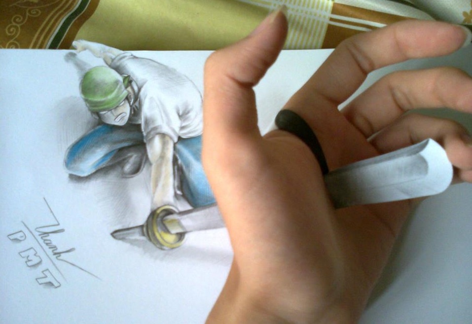 Loat tranh 3D cua 9X ve thanh kim loai xuyen tay hinh anh