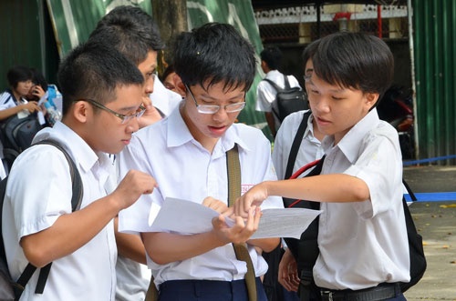 Ky thi THPT quoc gia 2015: De thi se phan hoa manh hinh anh