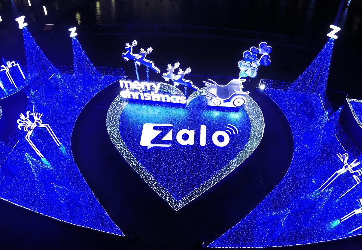 Clip Merry Christmas ruc ro sac mau hinh anh