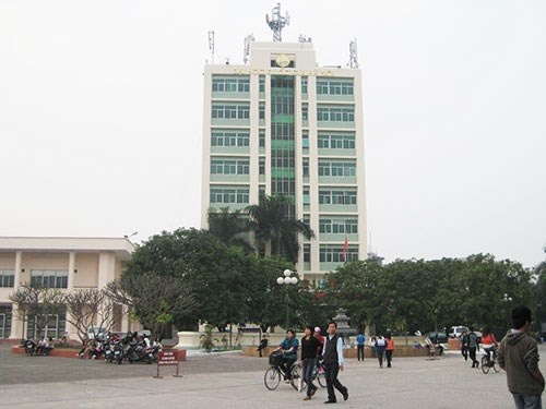 Dai hoc quoc gia Ha Noi to chuc 2 dot tuyen sinh nam 2015 hinh anh