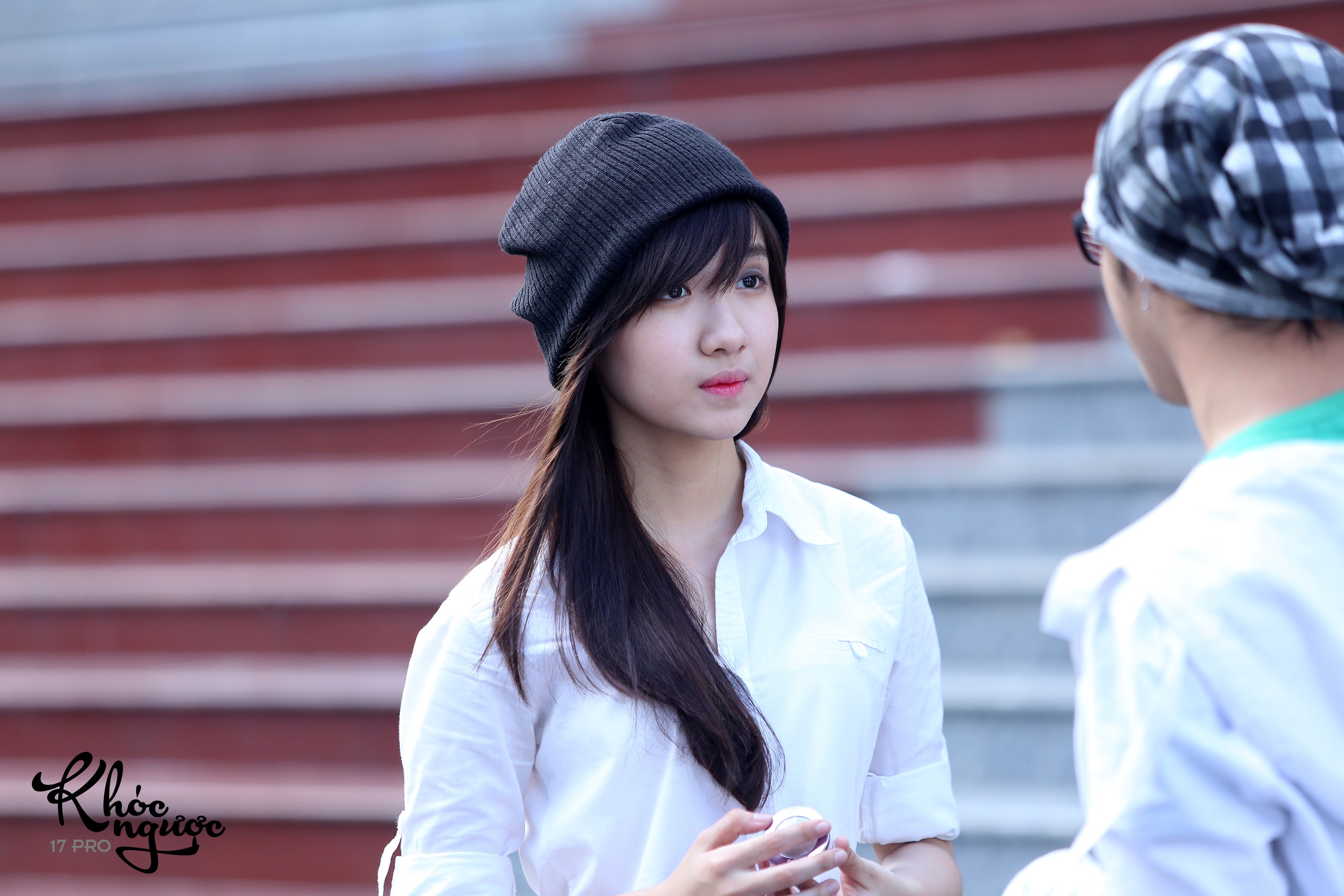 Clip phim ngan 'Khoc nguoc' hinh anh