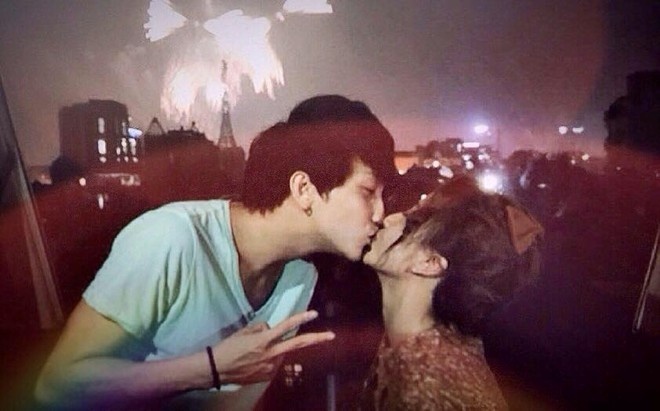 Nhung nu hon ngot ngao cua hot girl Viet trong nam qua hinh anh