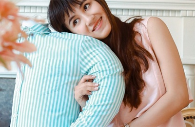 Goi om ban trai danh cho cac co gai co don o VN hinh anh