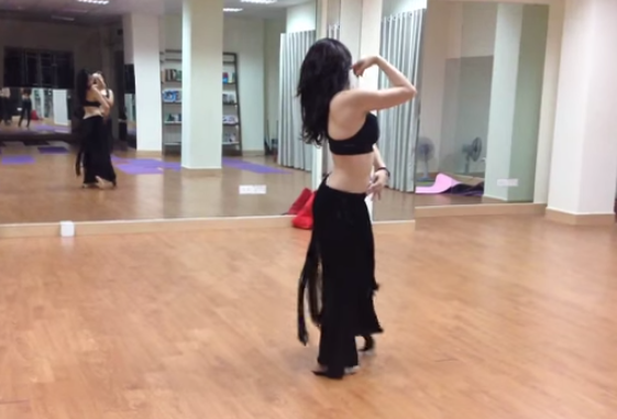 Clip day mua bung cua Du Ngan hinh anh