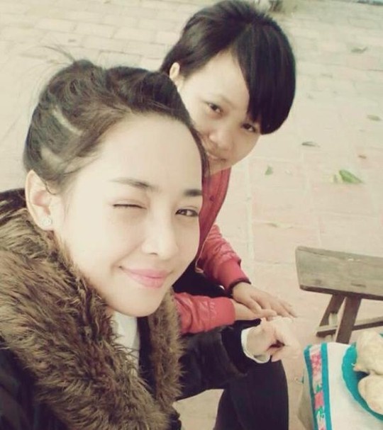 Thanh Quỳnh (bên trái) hoàn toàn khác xưa.