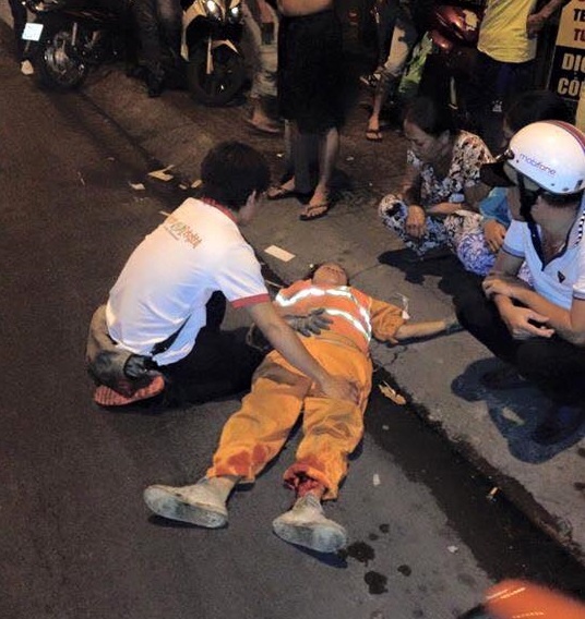 Thanh nien gay tai nan roi bo chay khien dan mang phan no hinh anh