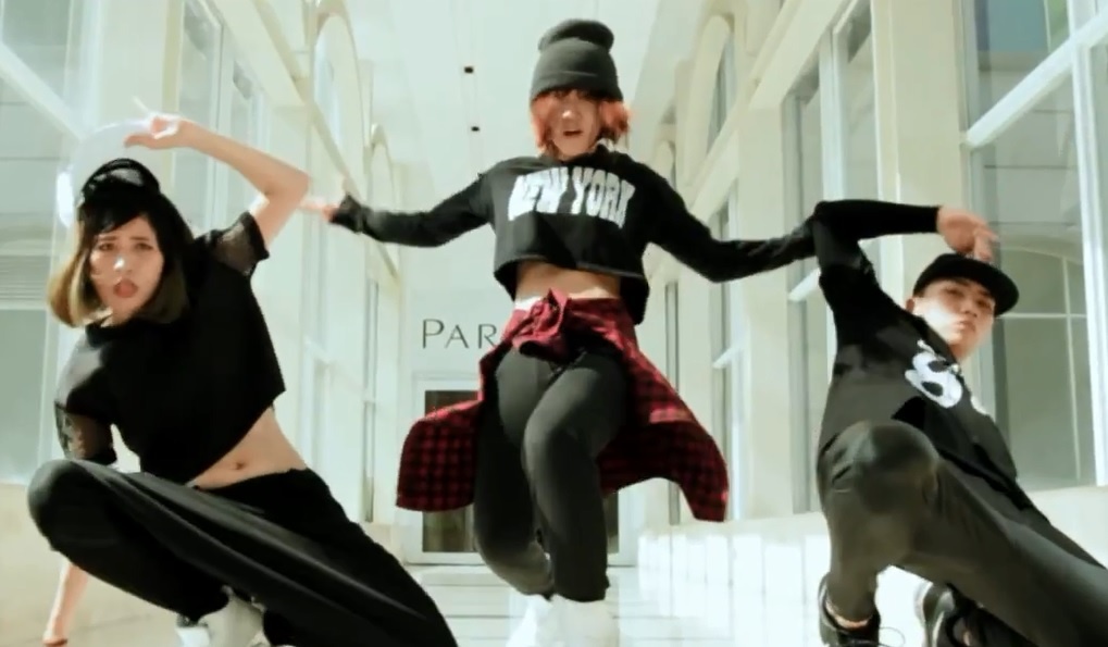 Clip nhay cover Loyal - Huynh Nga hinh anh