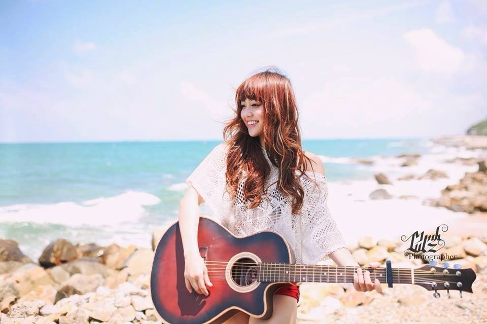 Clip cover Cryng over you - Huynh Nga hinh anh