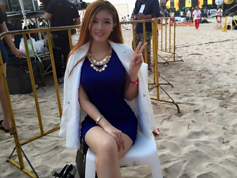 Hot girl Lilly Luta dat show sau phau thuat tham my hinh anh
