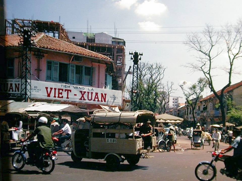 Gioi tre ro mot chia se anh xua ve Sai Gon hinh anh