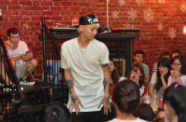 Clip BB Tran nhay vu dieu cong chieng hinh anh