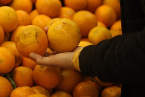 Hoa qua vao sieu thi xuat xu tu cho Long Bien? hinh anh