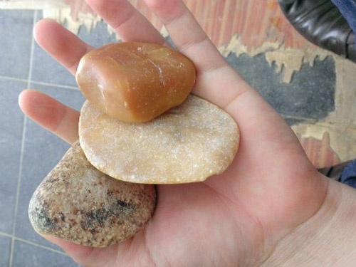 Con sot da la tran vao Kon Tum hinh anh