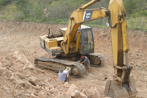 20 nam mu mo tim 4.000 tan vang hinh anh