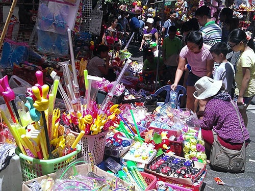 'Chet ngop' voi hang Trung Quoc hinh anh