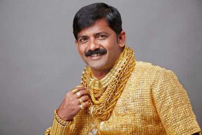 Nhung bo suu tap vang rong khien nguoi xem loa mat hinh anh