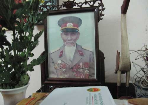 ‘Ong chu’ trieu do cua quan giai phong tren dat chua thap hinh anh