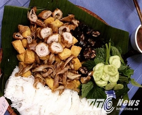 Lai tram trieu moi thang tu ban bun dau mam tom hinh anh