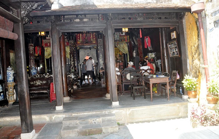 Kho bau vat co trong ngoi nha 250 tuoi o Hoi An hinh anh