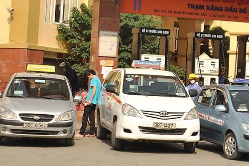 Xang tang manh, doanh nghiep van tai lai ruc rich tang cuoc hinh anh