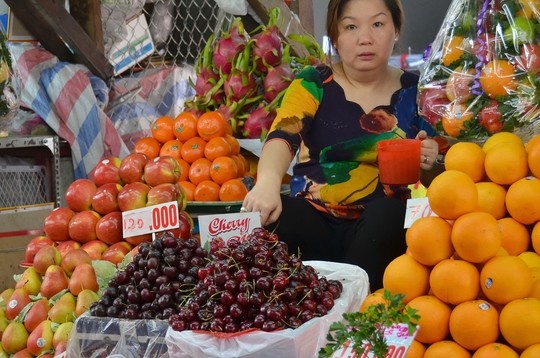 Trai cay ngoai: Gia cao nhung dat khach hinh anh