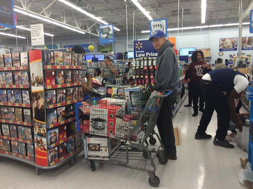 Goc nhin khac ve Black Friday cua nguoi Viet o My hinh anh