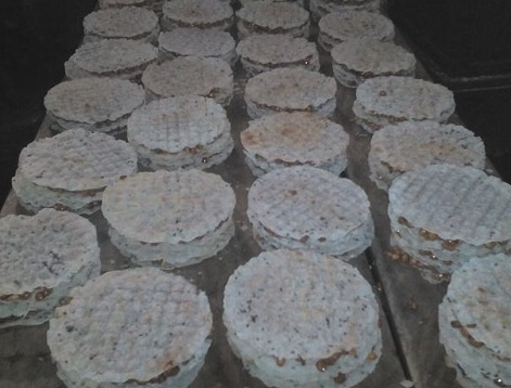 Xep hang dai dang ky mua keo cu do Ha Tinh hinh anh