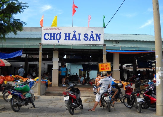 Ngay mai, Da Nang ban ca sach cho nguoi dan hinh anh