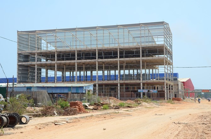 Nha thau doi no Tan Hiep Phat anh 2