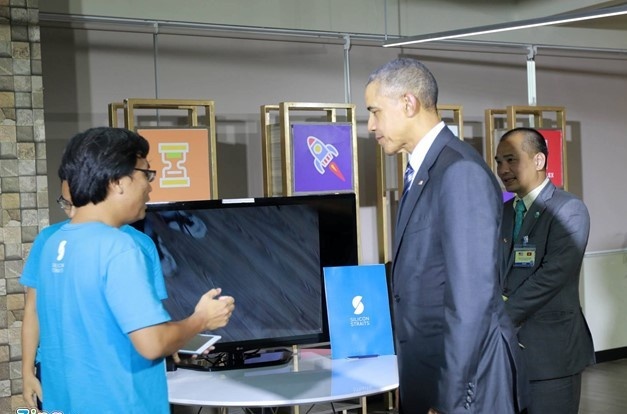 Tong thong Obama gap cong dong Starup Viet anh 1