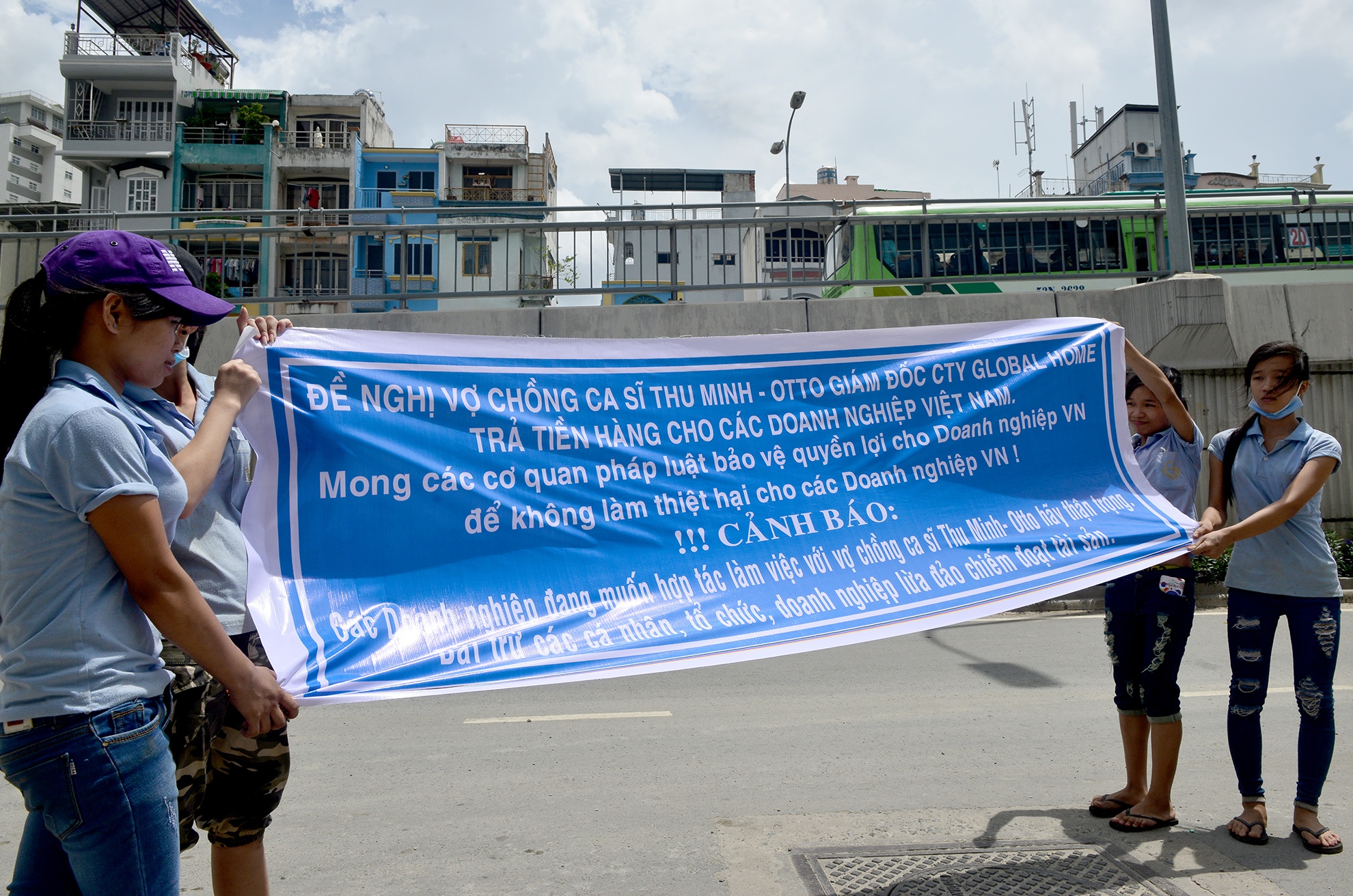 Doanh nghiep to vo chong Thu Minh quyt no anh 3