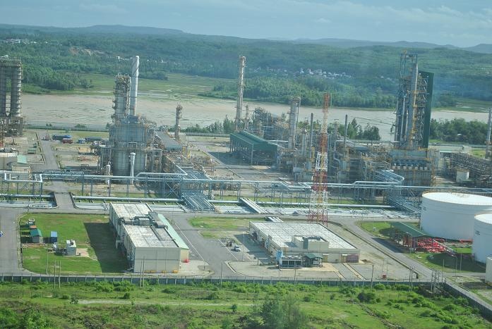 Ưu đãi phản tác dụng với các nhà máy lọc dầu ảnh 2 Uu dai phan tac dung voi cac nha may loc dau anh 2