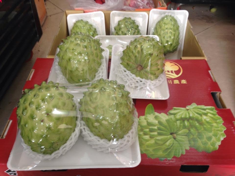 Mãng cầu Đài Loan gần 1 triệu đồng một quả ảnh 1 Mang cau Dai Loan gan 1 trieu dong mot qua anh 1