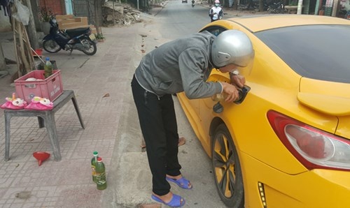 Chuyen o Dac khu kinh te Van Don: Mua, ban xang nhu… bia hoi hinh anh