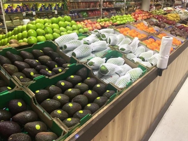 Hang Viet phai xuat chui vao sieu thi nuoc ngoai anh 2