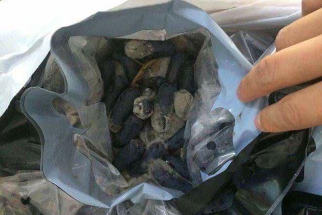 Nho mong tay 'soc nhiet' ban gia 20.000 dong mot kg tren mang? hinh anh