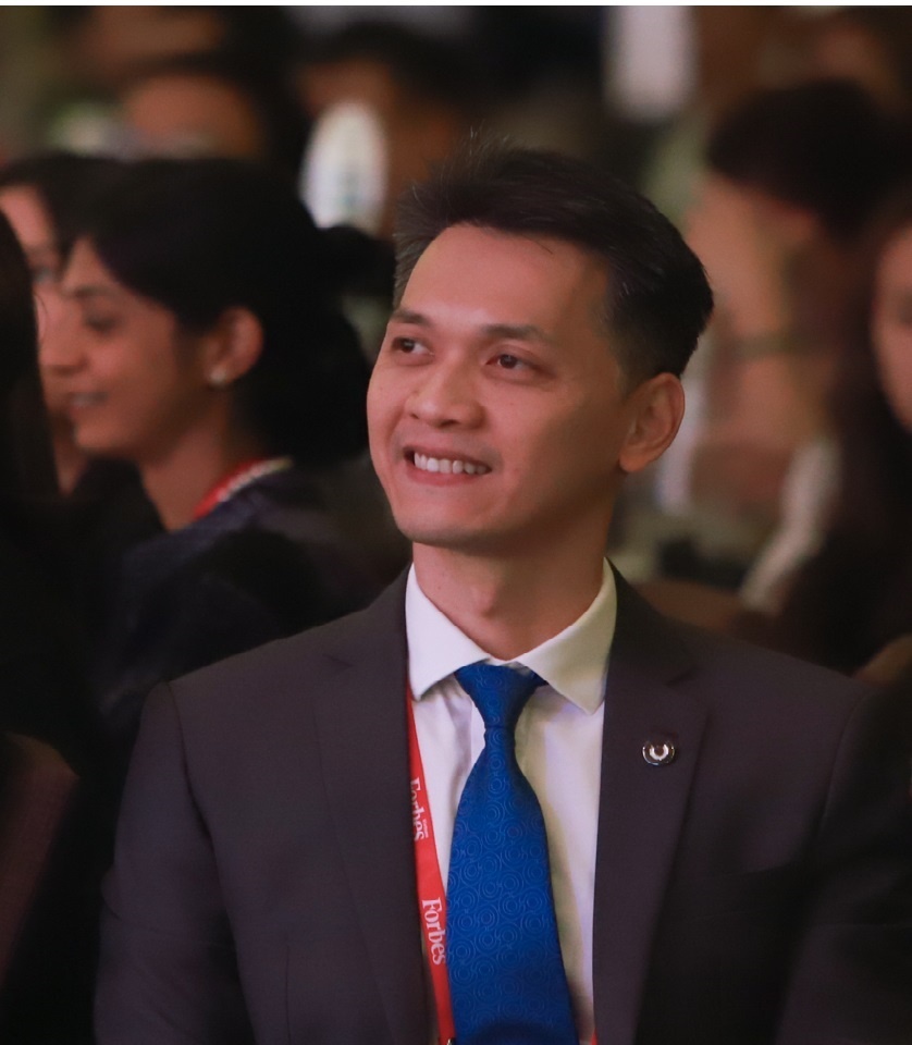 Chu tich ACB Tran Hung Huy: Toi da ke nghiep ma chua chuan bi gi ca hinh anh