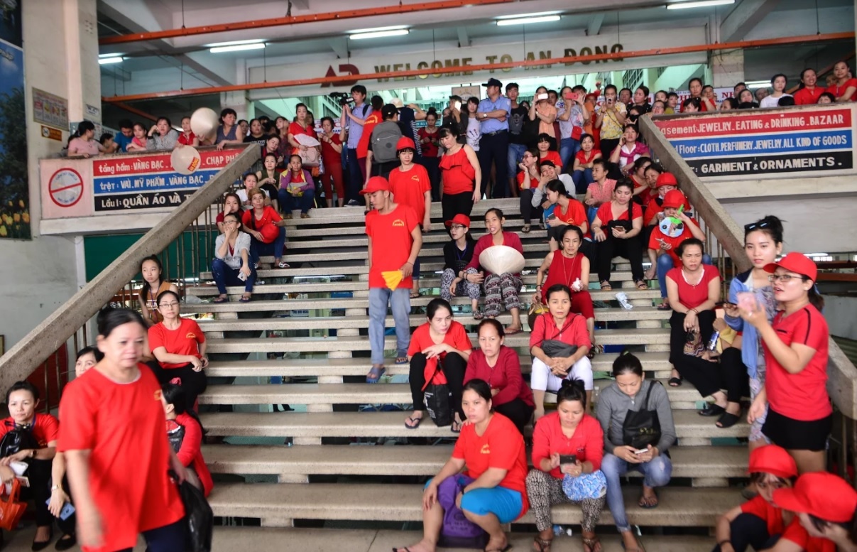 tieu thuong cho An Dong bai thi anh 4