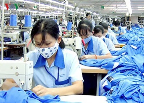 lao động nữ xin nghỉ việc vì cách tính lương hưu ảnh 1 lao dong nu xin nghi viec vi cach tinh luong huu anh 1