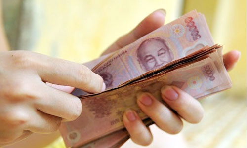 Lai loay hoay ban tang luong nam 2019 hinh anh