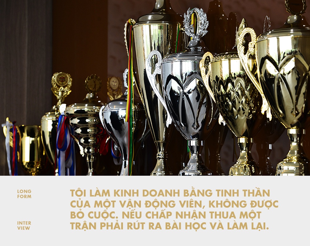 Con trai ong trum mia duong chia se chuyen nha anh 4