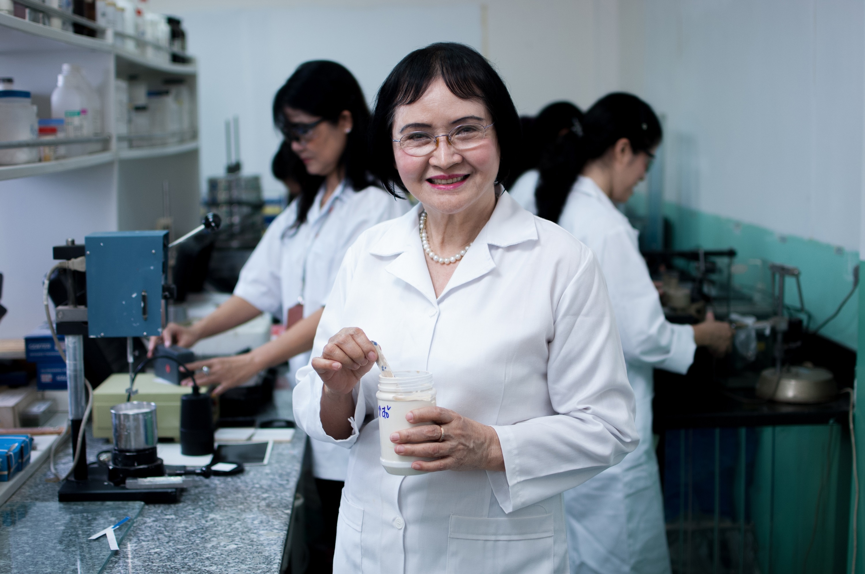 chuyen noi nghiep o de che son Kova anh 1