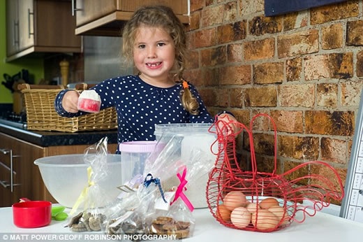 Nu doanh nhan tre nhat nuoc Anh hinh anh