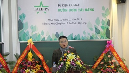 GS Ngo Bao Chau bien qua chua dao thanh Vuon uom tai nang hinh anh