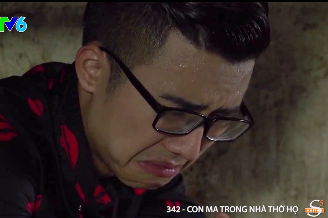 5S online: Hot boy hu via khi bi doa ma hinh anh